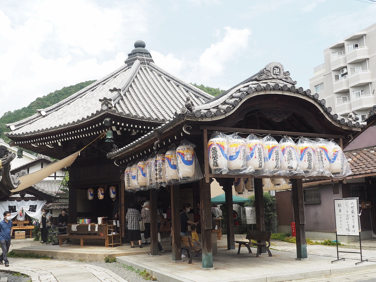 正絹絞り お地蔵様 六地蔵様 津島市観光協会 » 六角地蔵